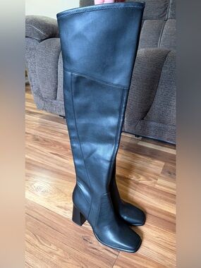 NWOT Marc Fisher Knee High Boots